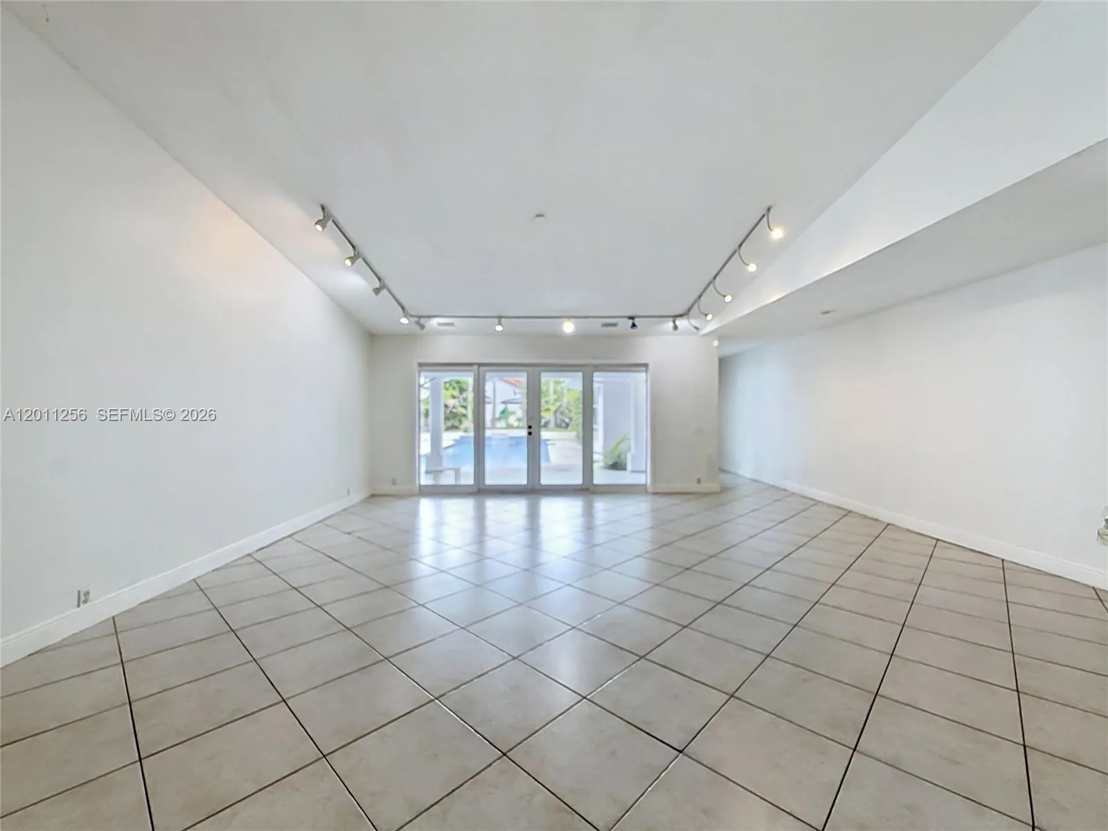 7790 SW 91st Ave, Miami, FL 33173 photo 6