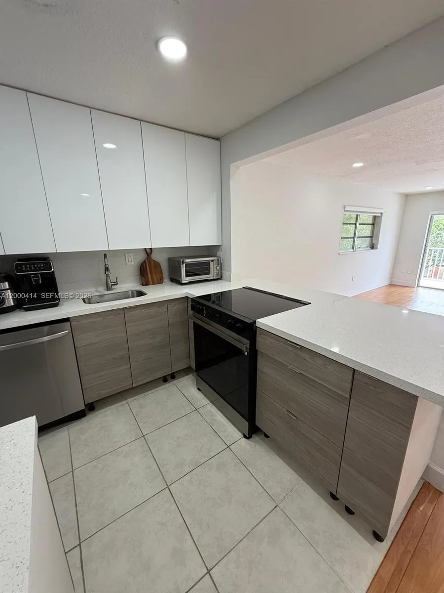 12105 NE 11th Pl # 306, North Miami, FL 33161 photo 11