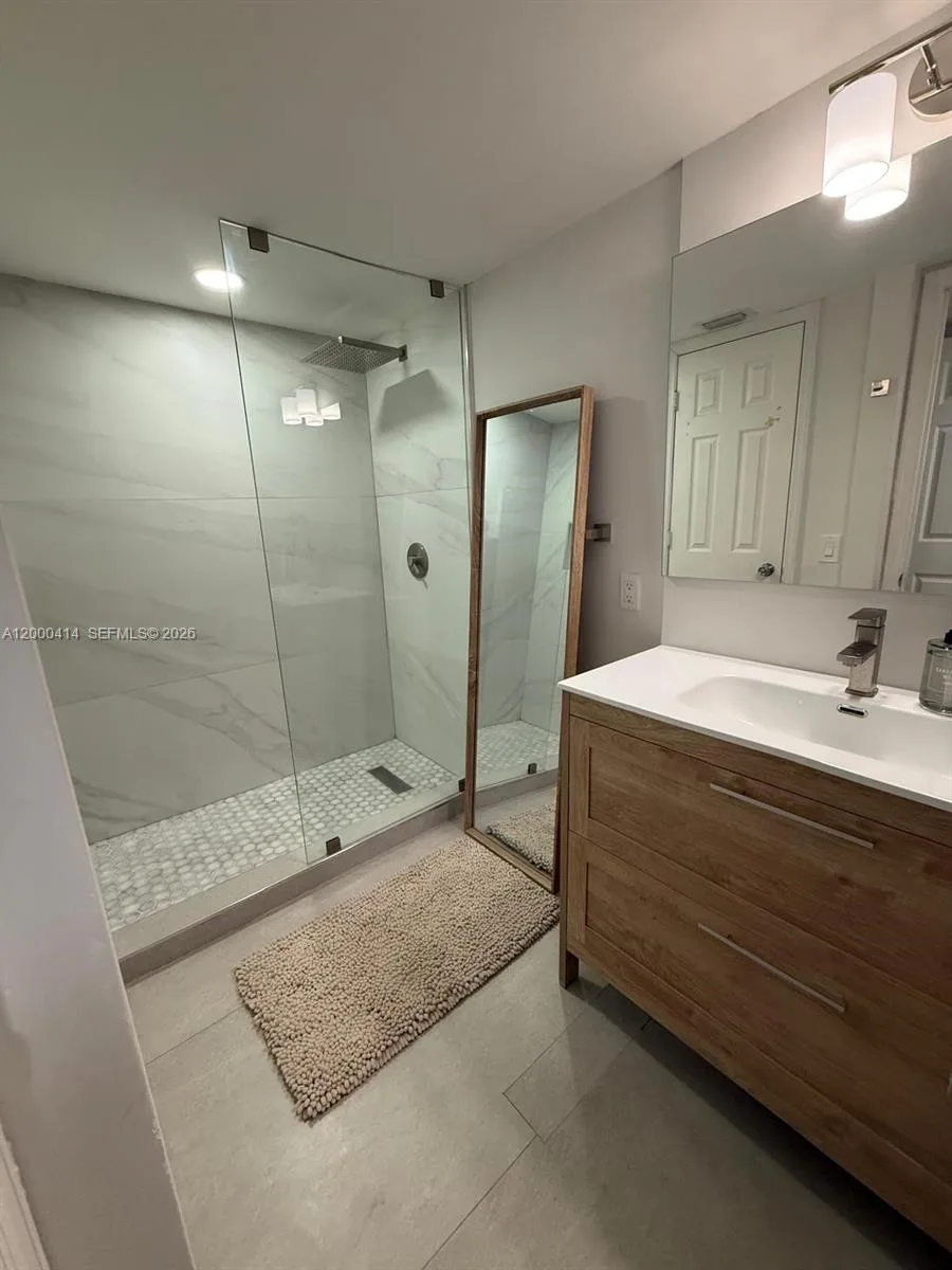 12105 NE 11th Pl # 306, North Miami, FL 33161 photo 4