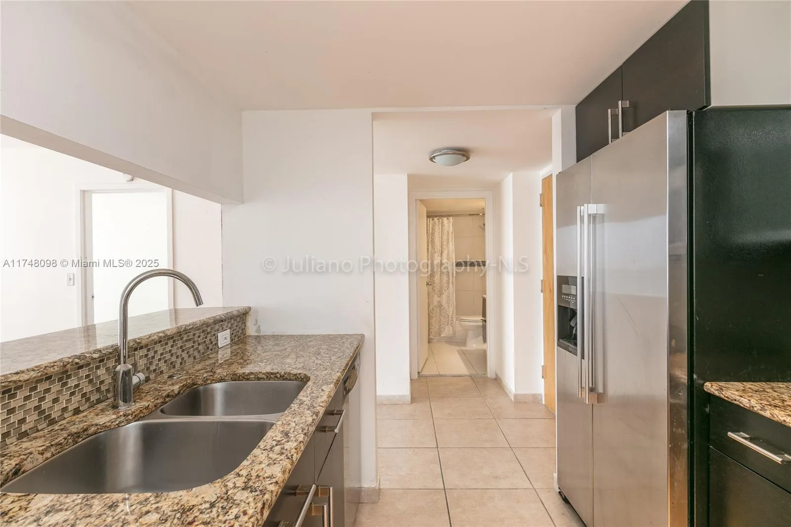 7601 E Treasure Dr # 1108, North Bay Village, FL 33141 photo 7
