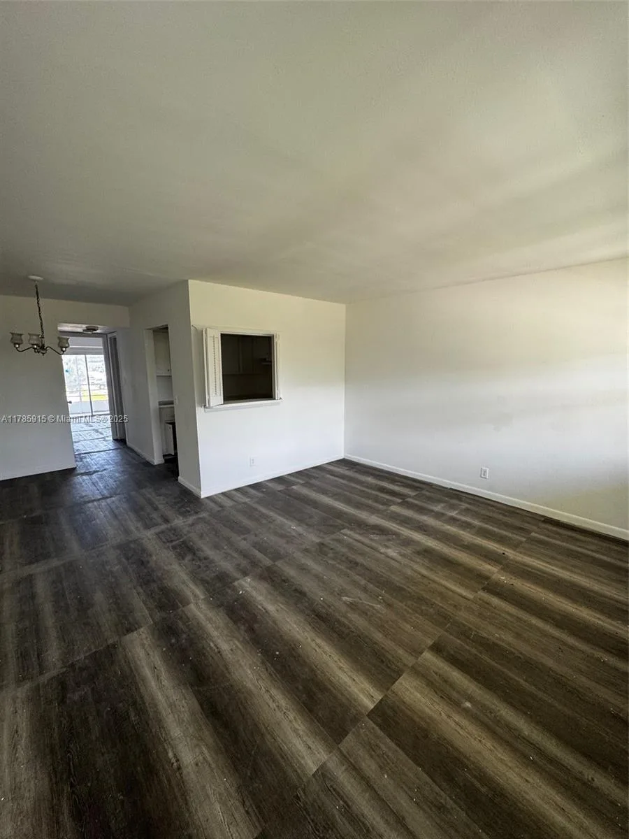42 Sheffield B # B, West Palm Beach, FL 33417