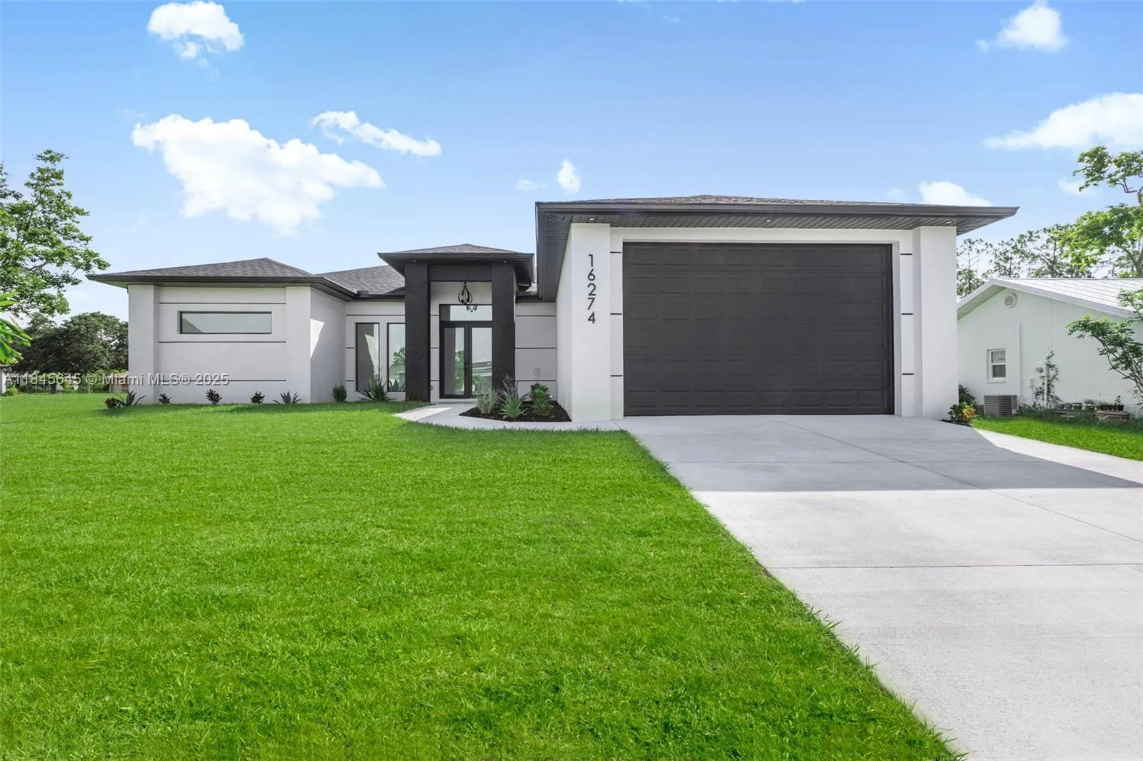 16274 Maya Circle, Punta Gorda, FL 33955