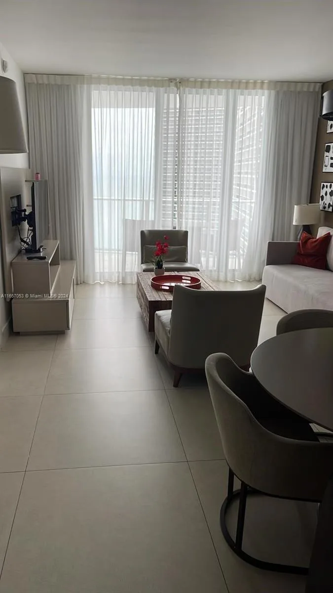 4111 S Ocean Dr # 3405, Hollywood, FL 33019