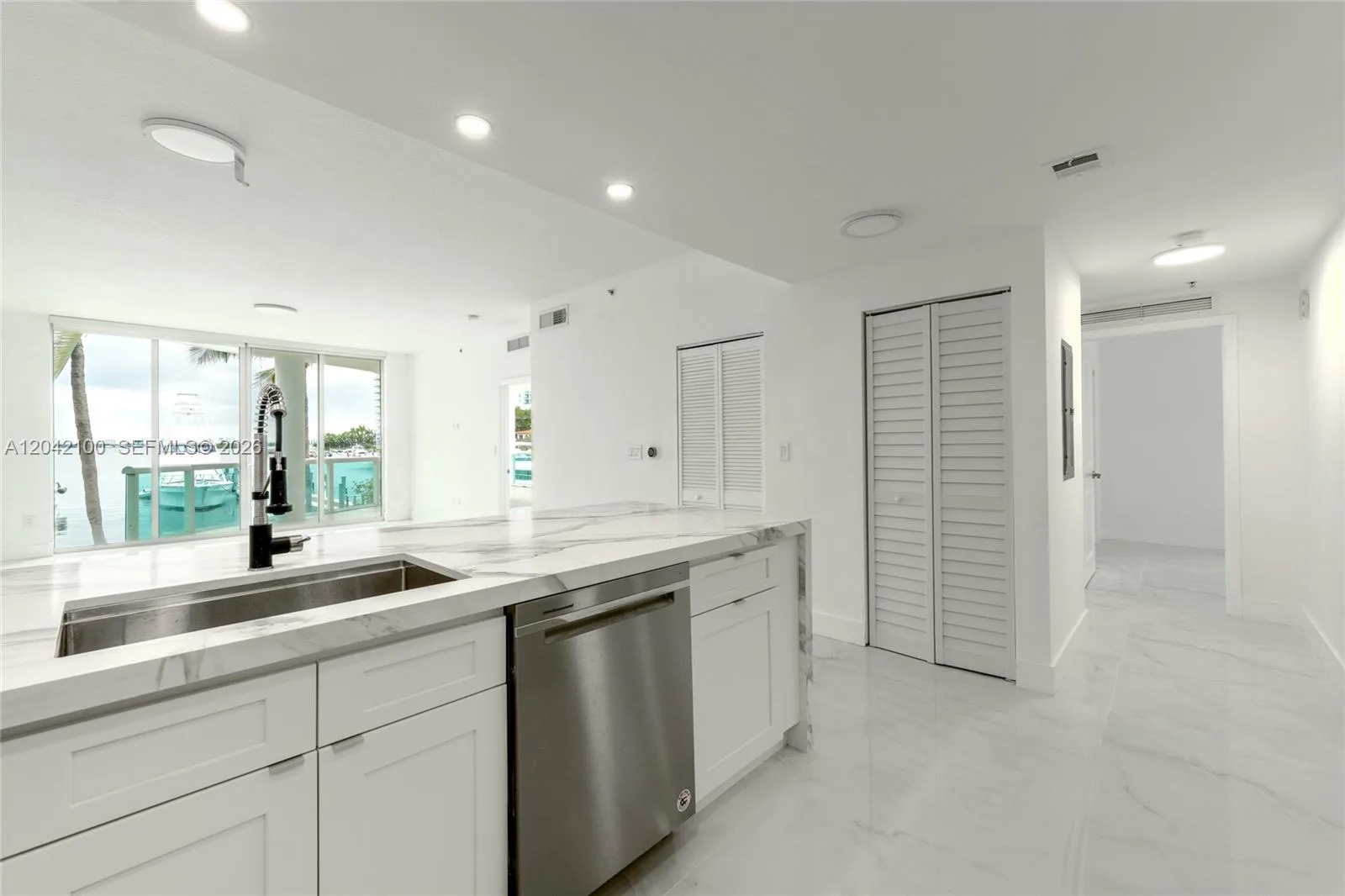 7914 Harbor Island Dr # 106, North Bay Village, FL 33141 photo 3