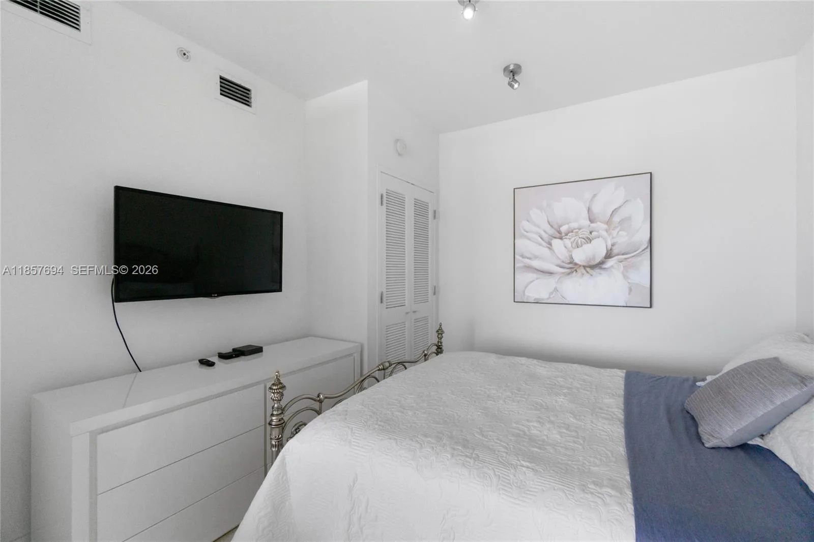 100 Lincoln Rd # PH14, Miami Beach, FL 33139 photo 12