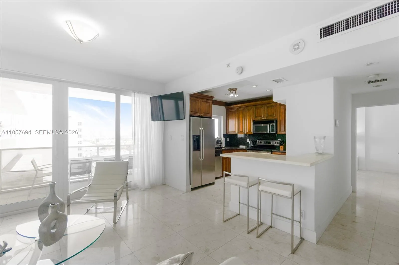 100 Lincoln Rd # PH14, Miami Beach, FL 33139 photo 3