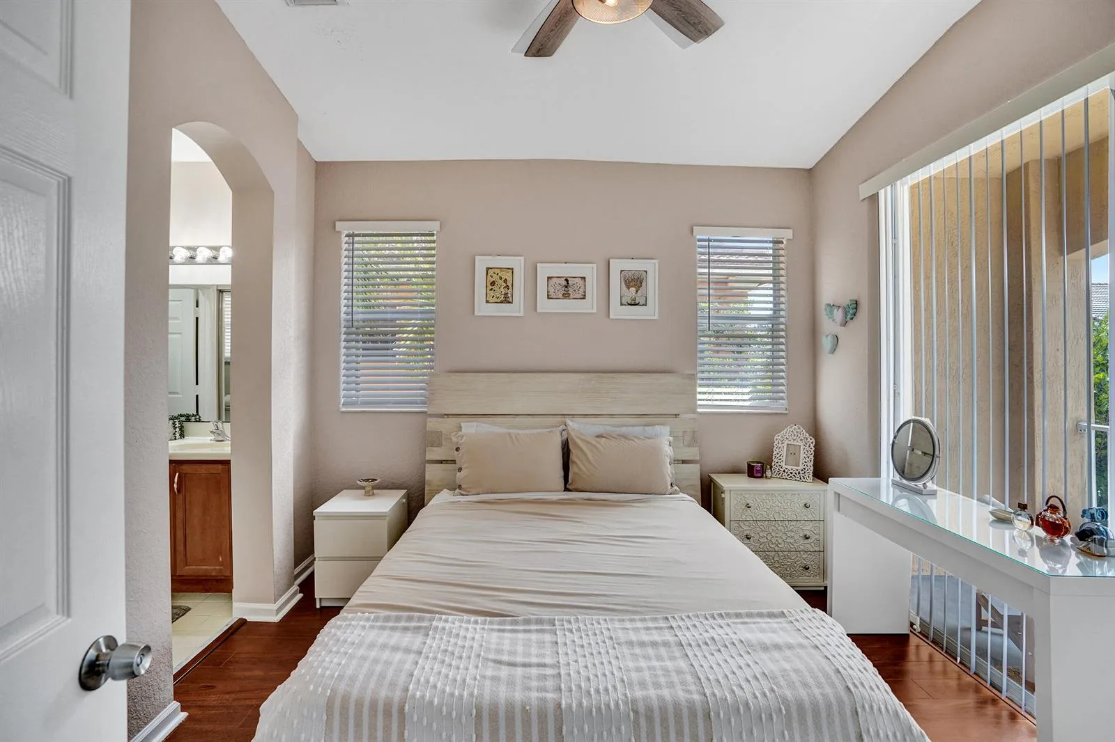 1825 Sonrisa Street # 1825, Riviera Beach, FL 33404 photo 9