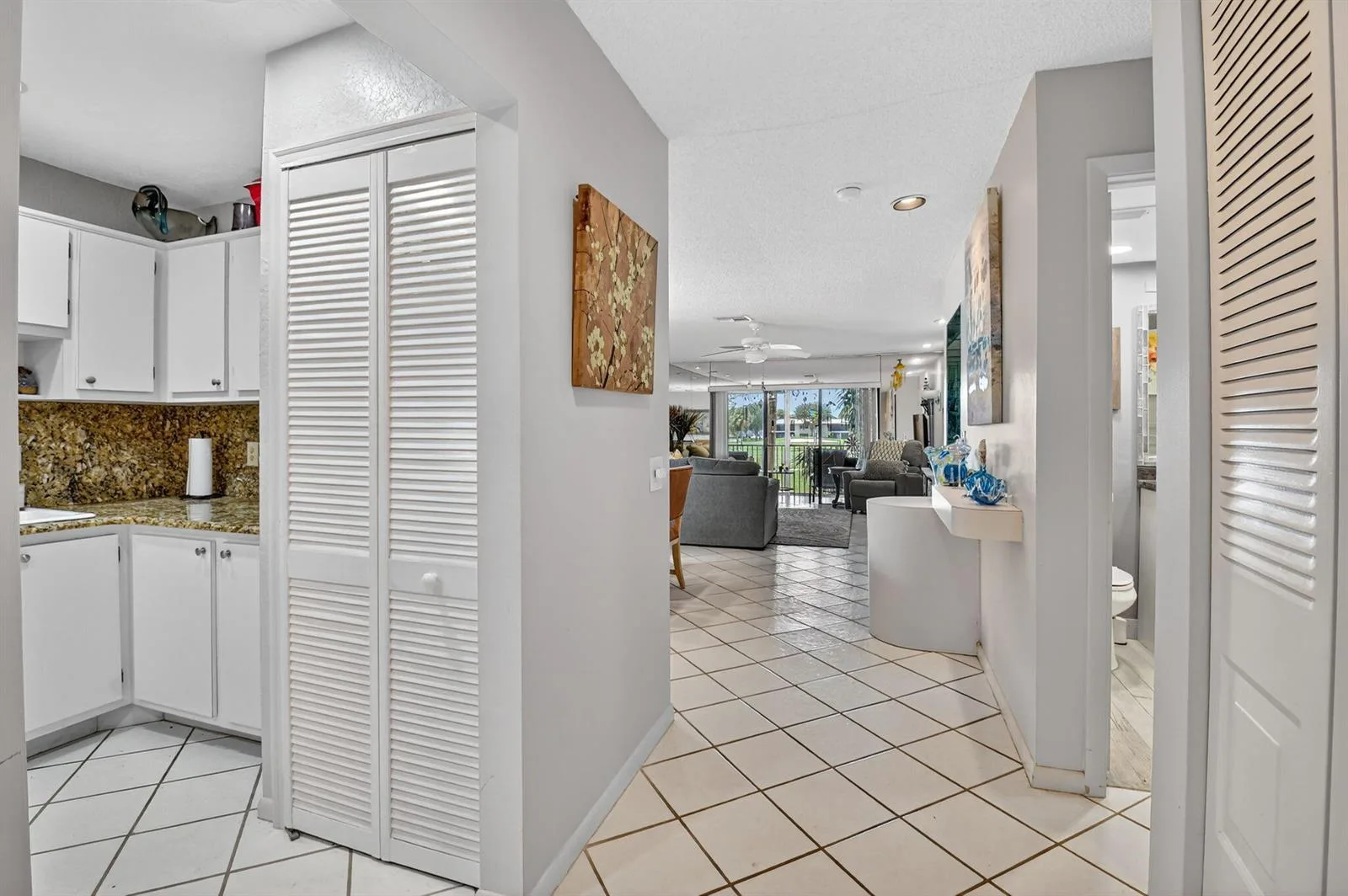 7 Southport Lane # B, Boynton Beach, FL 33436