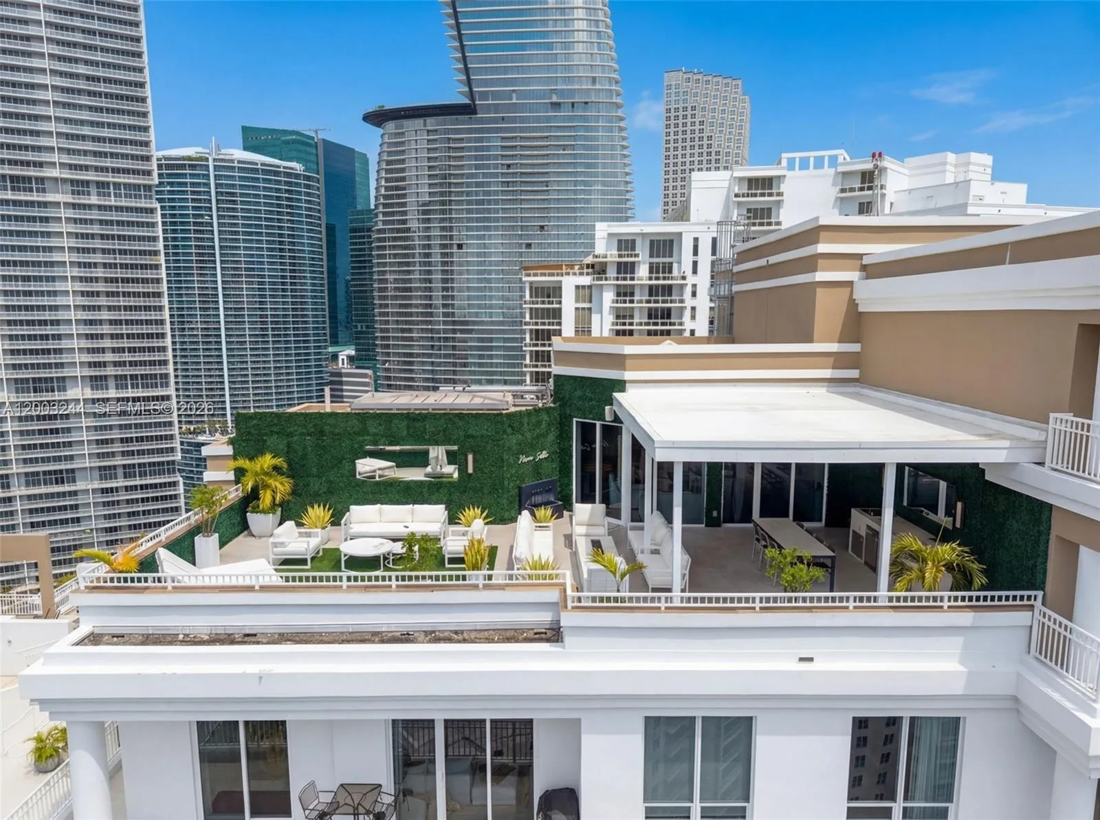 801 Brickell Key Blvd # PH3306, Miami, FL 33131