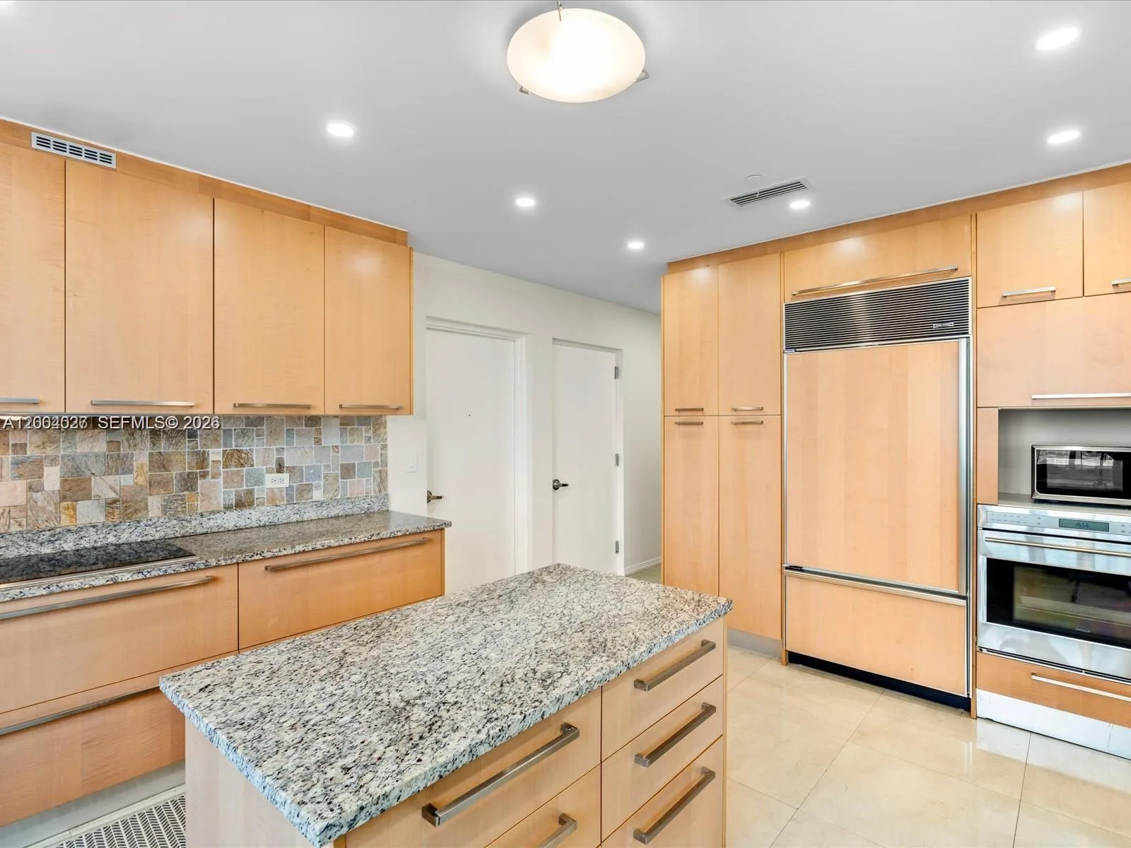 16001 Collins Ave # 406, Sunny Isles Beach, FL 33160 photo 4