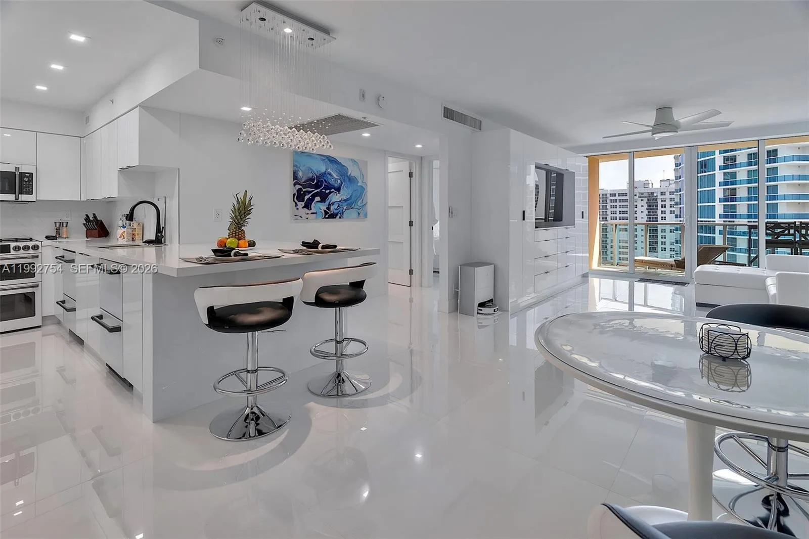 2501 S Ocean Dr # 1515, Hollywood, FL 33019