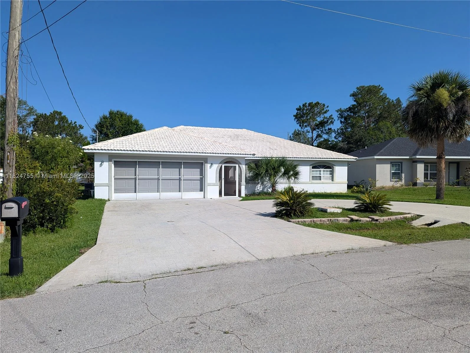 118 Prince Eric LN, Palm Coast, FL 32164 photo 3