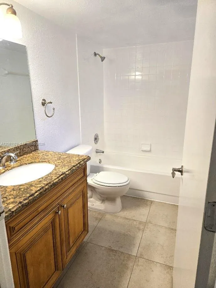 1561 Balfour Point Dr # F, West Palm Beach, FL 33411