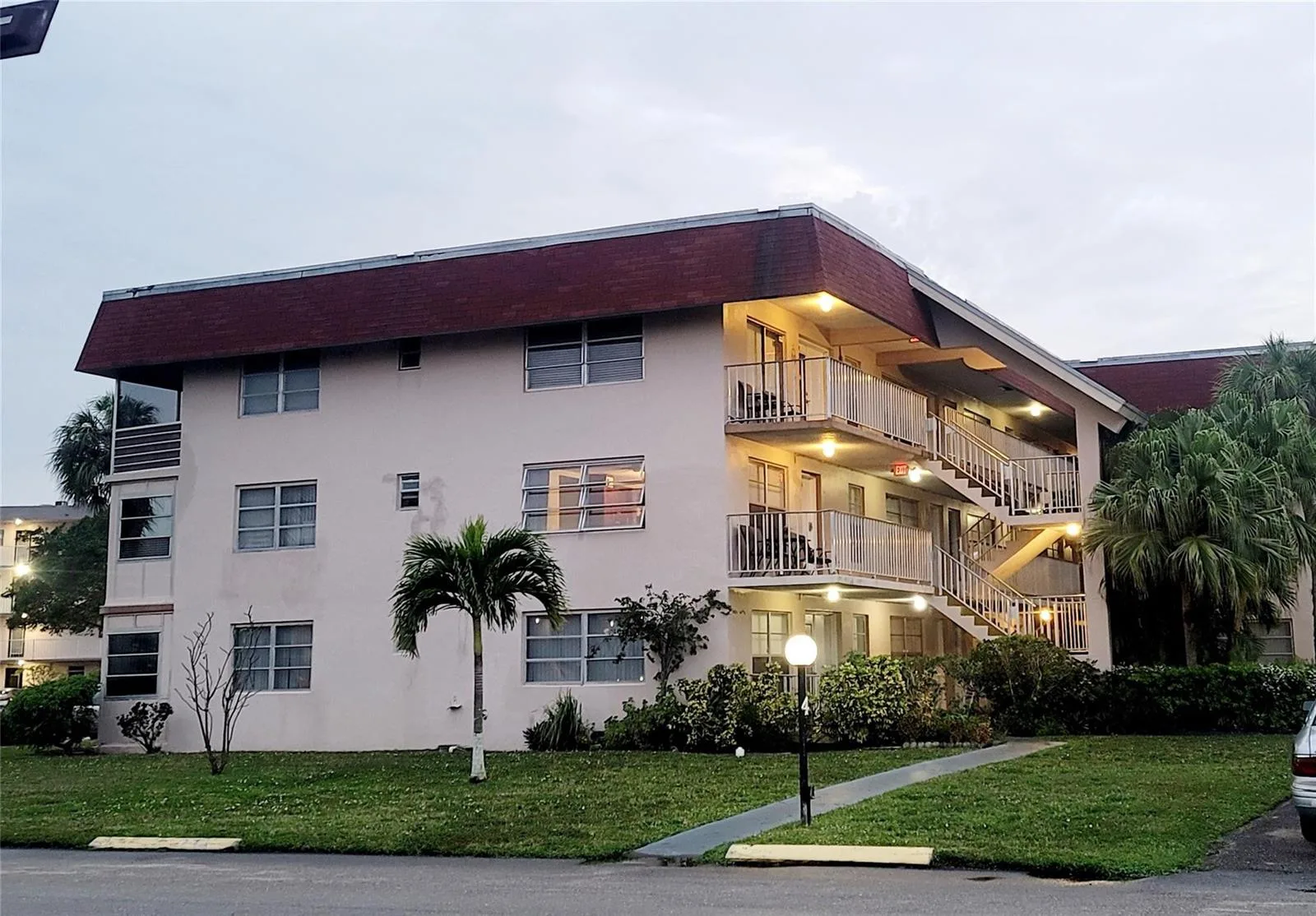 2901 NW 47th Terrace # 247B, Lauderdale Lakes, FL 33313