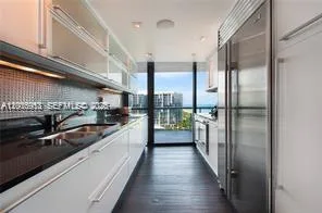 101 20th St # 1907, Miami Beach, FL 33139 photo 5