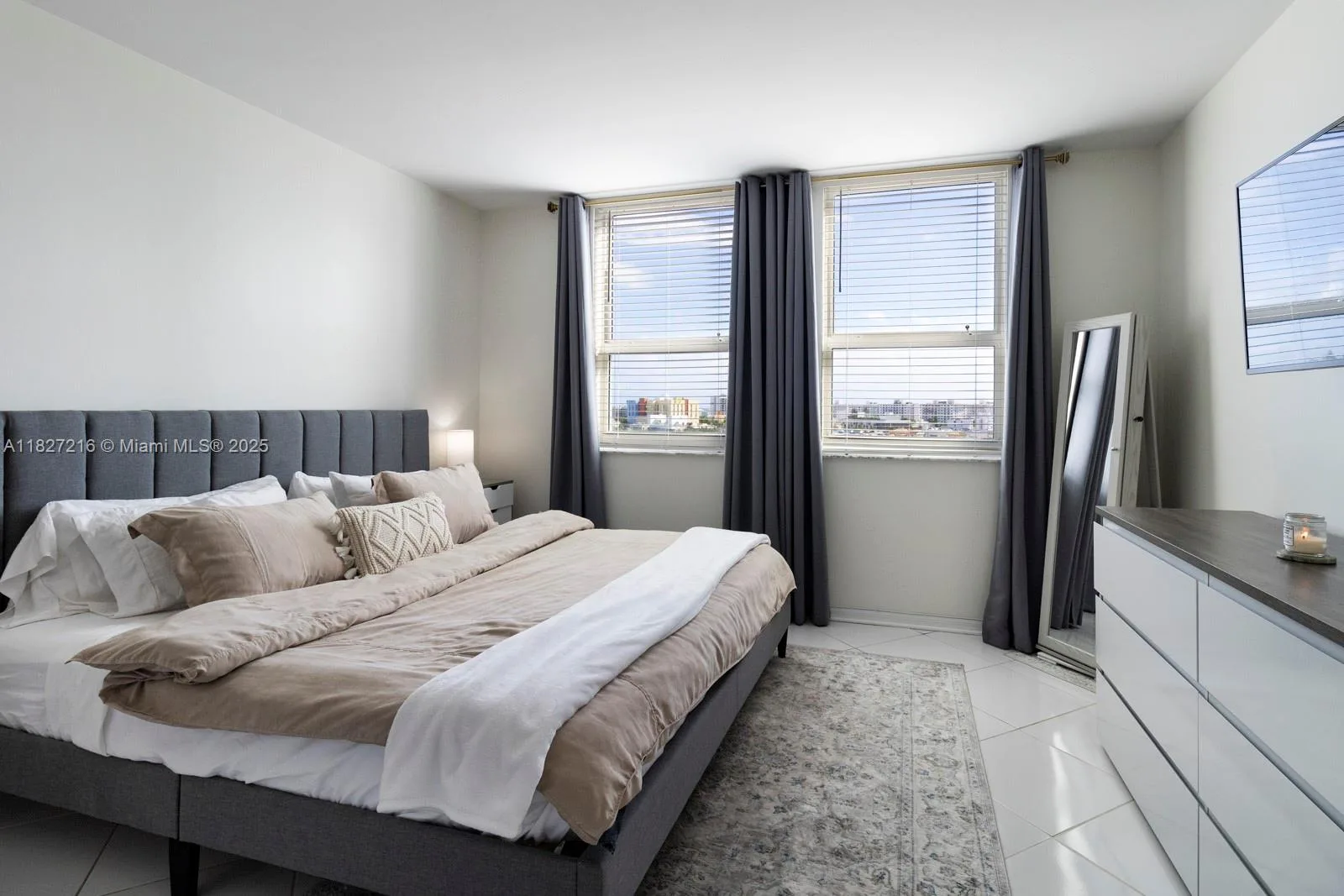 90 Alton Rd # 1005, Miami Beach, FL 33139 photo 10