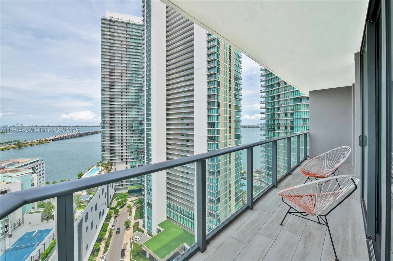 501 NE 31st St # 2001, Miami, FL 33137