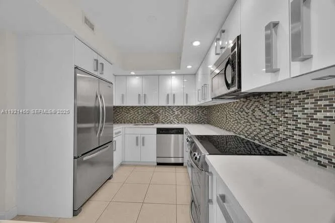 5600 Collins Ave # 4H, Miami Beach, FL 33140 photo 11