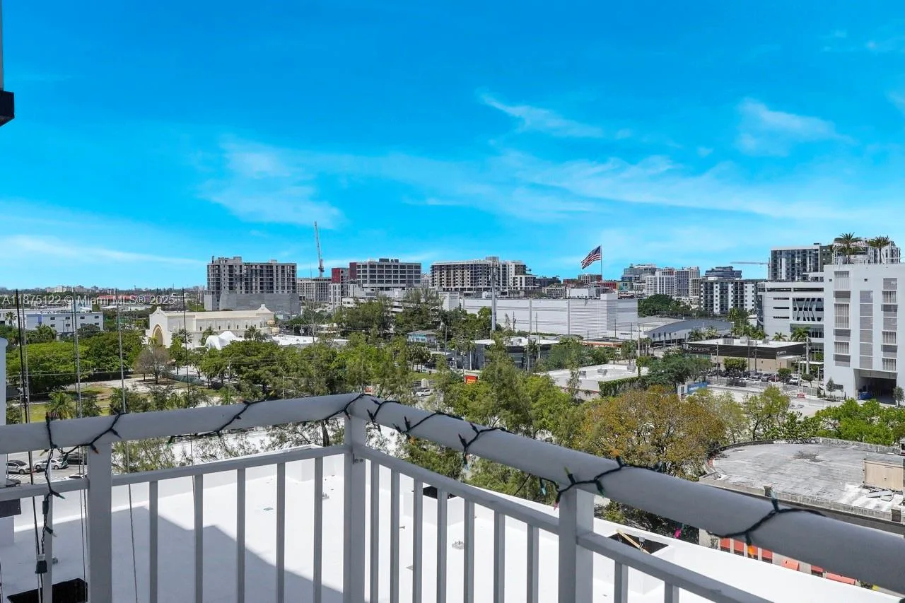 275 NE 18th St # 909, Miami, FL 33132 photo 11