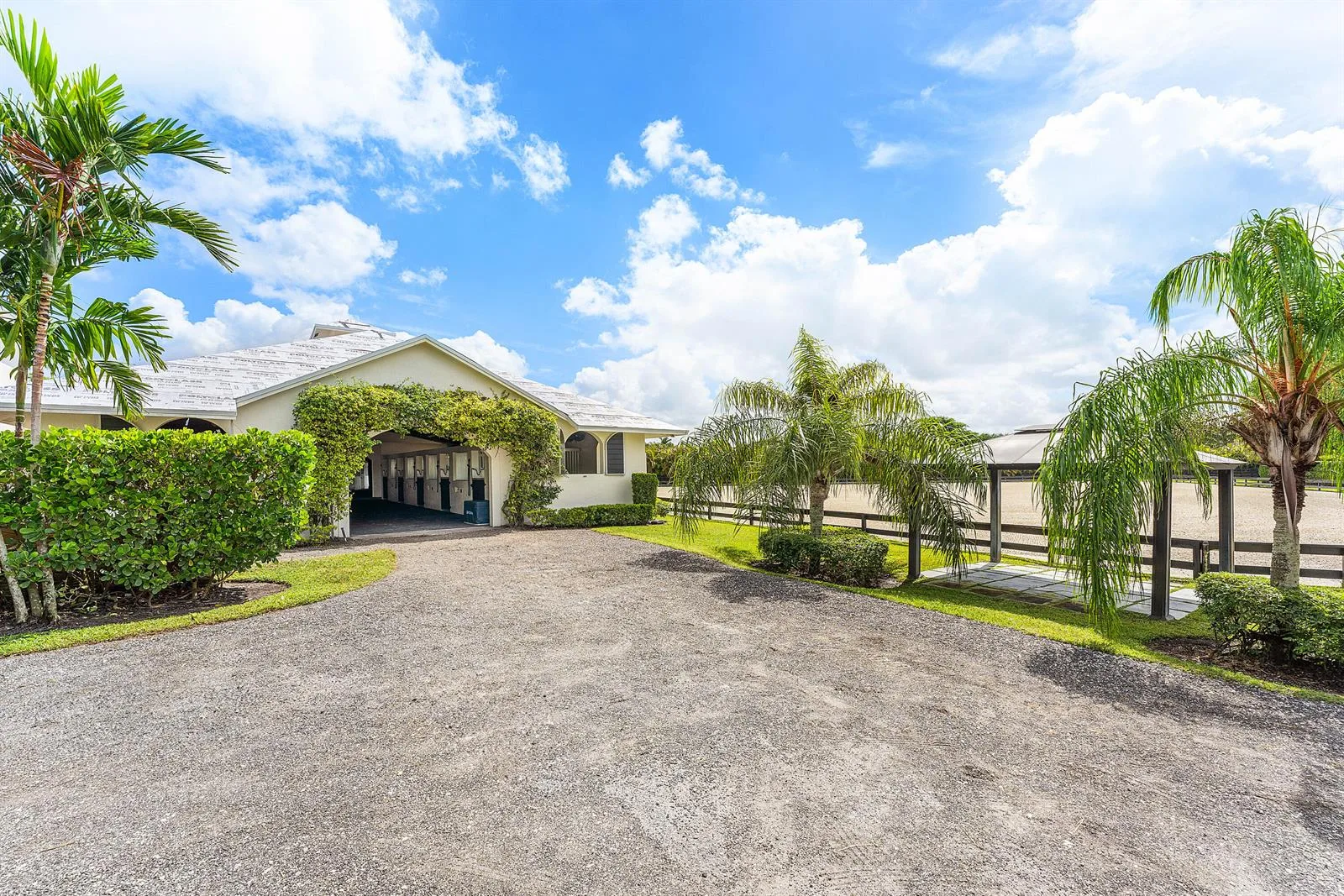 14155 EQUESTRIAN Way, Wellington, FL 33414 photo 2
