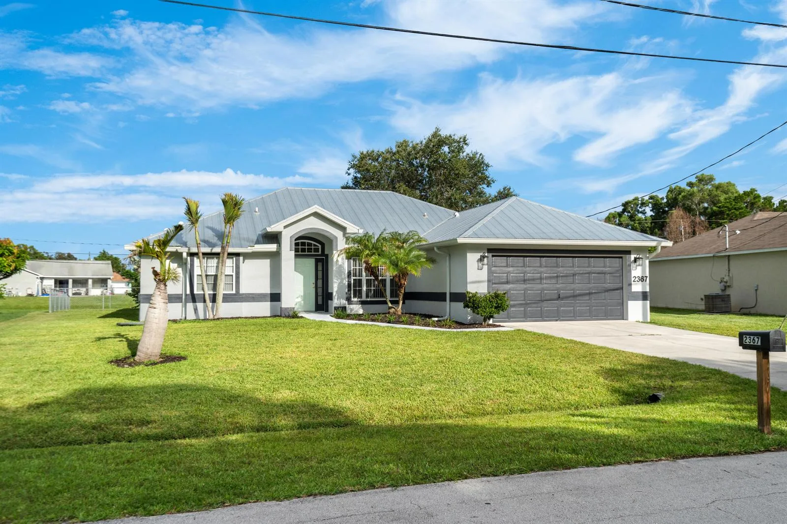 2367 SE Rock Springs Drive, Port St. Lucie, FL 34952 photo 4