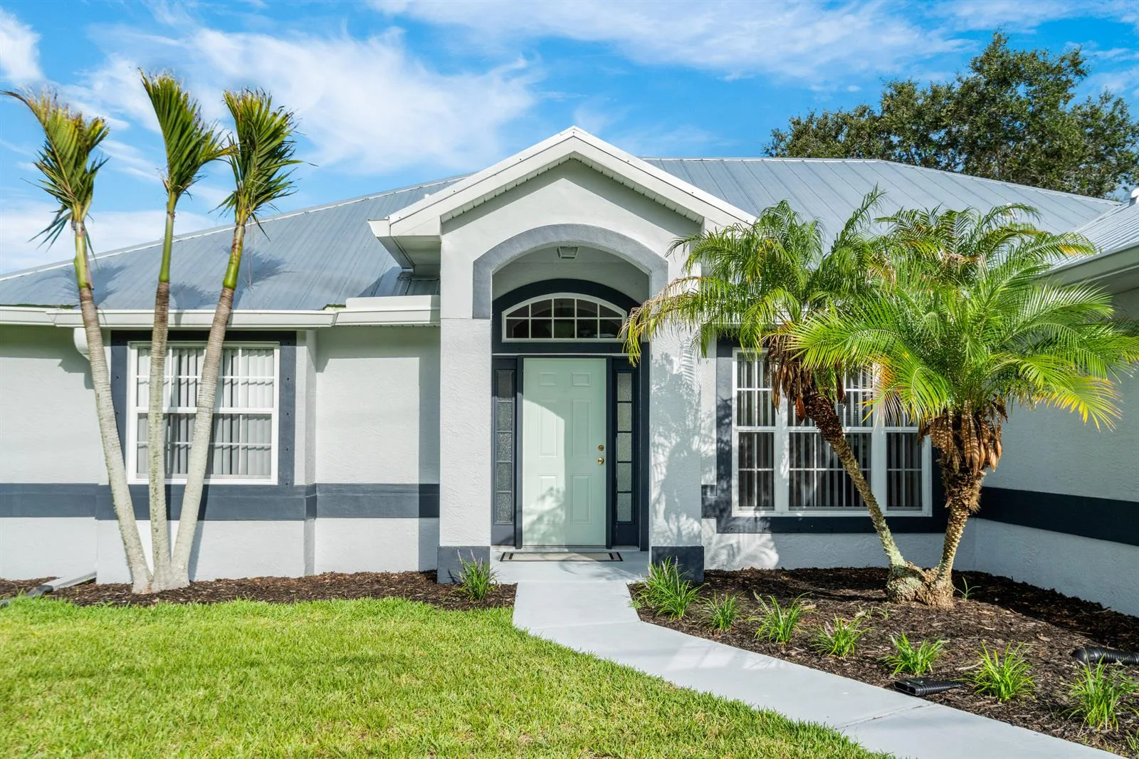 2367 SE Rock Springs Drive, Port St. Lucie, FL 34952 photo 8