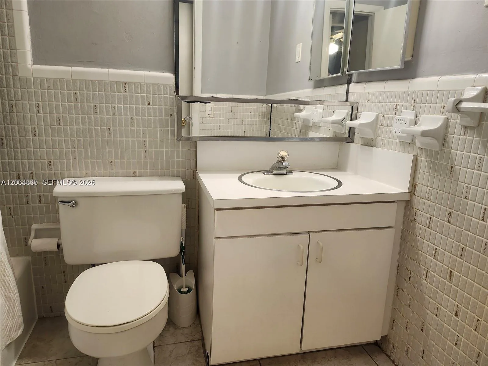 421 NE 1st St # 112, Hallandale Beach, FL 33009 photo 9