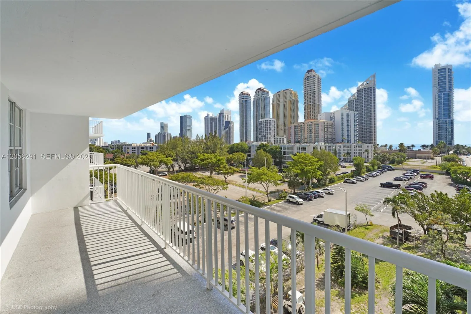 231 174th St # 617, Sunny Isles Beach, FL 33160 photo 3