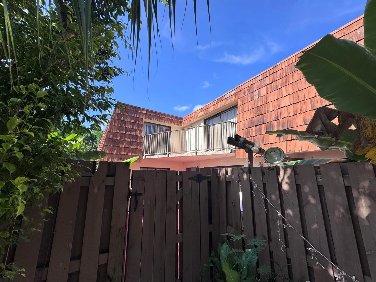 8492 S Coral Circle, North Lauderdale, FL 33068 photo 3
