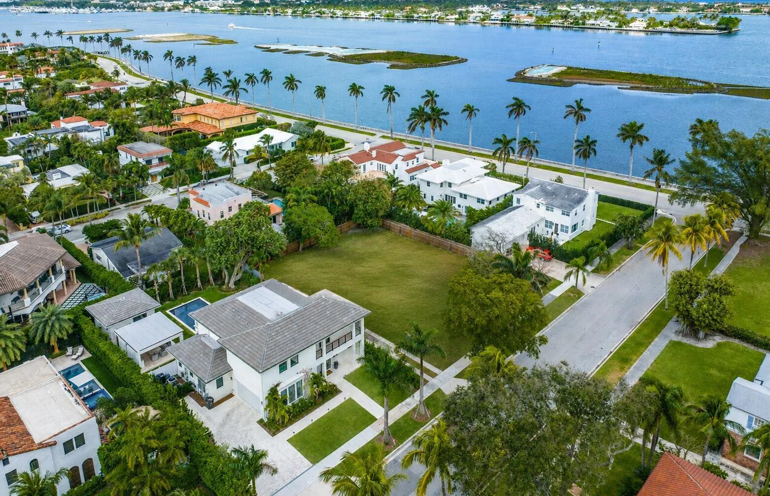 195 Dyer Road, West Palm Beach, FL 33405 photo 3