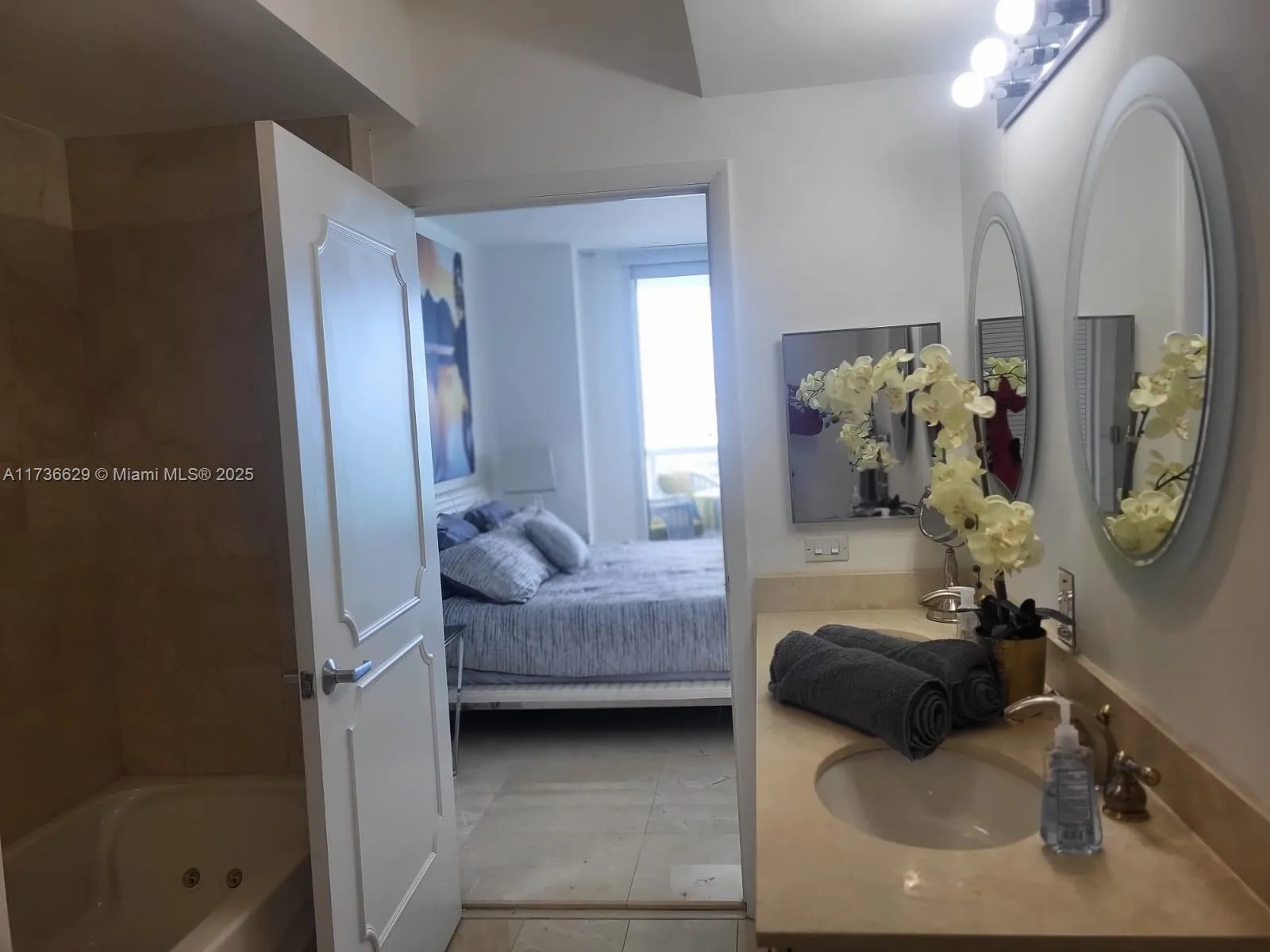 6365 Collins Ave # 2511, Miami Beach, FL 33141 photo 10