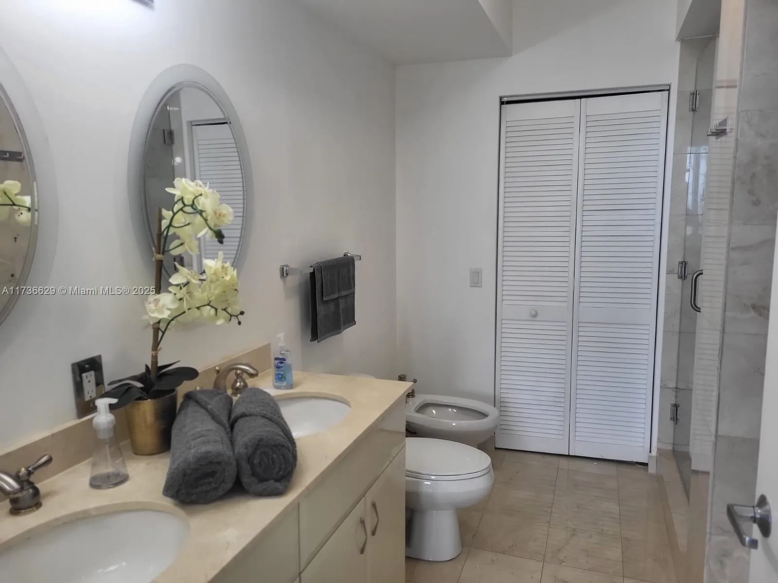 6365 Collins Ave # 2511, Miami Beach, FL 33141 photo 11