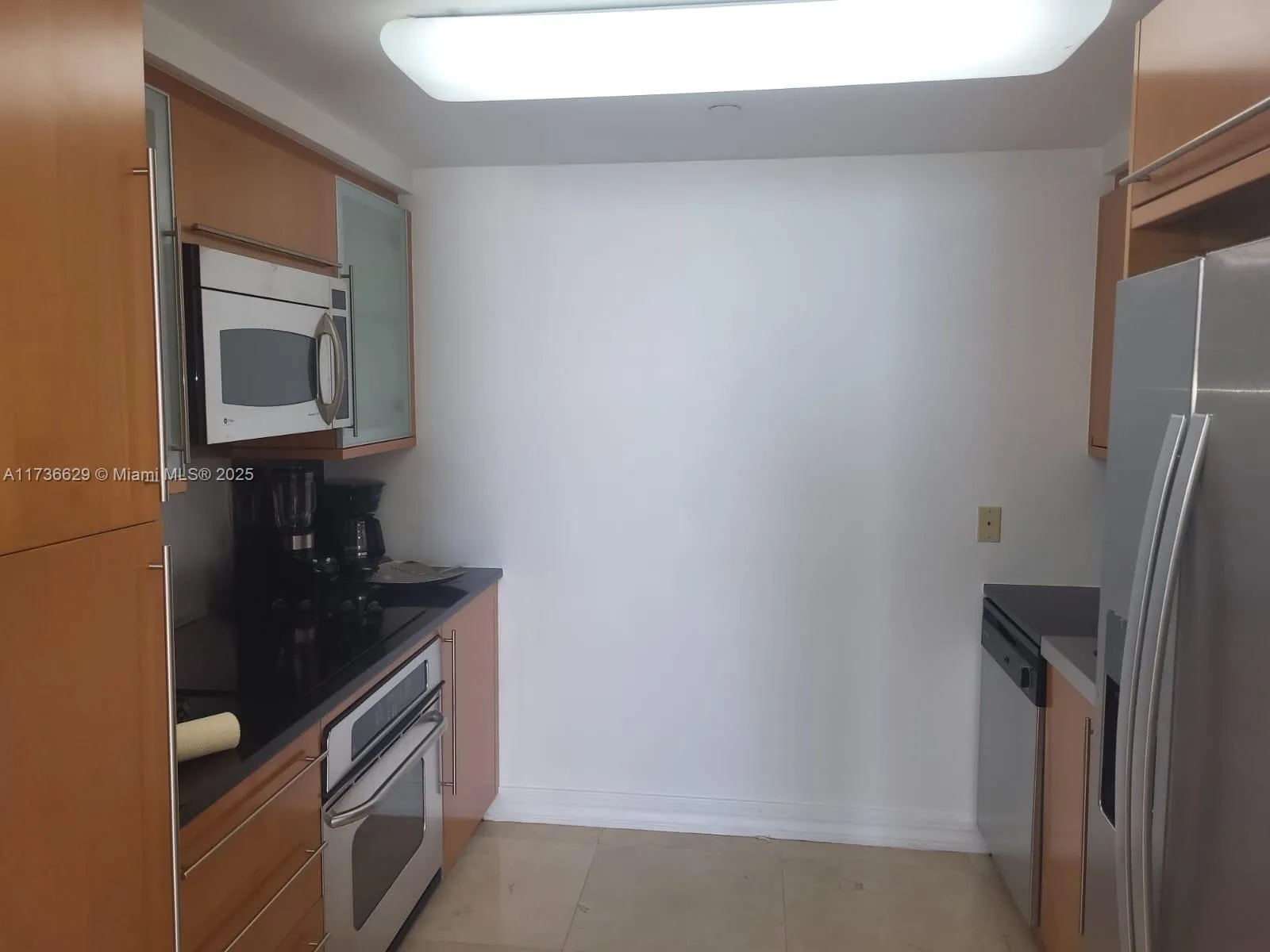 6365 Collins Ave # 2511, Miami Beach, FL 33141 photo 2