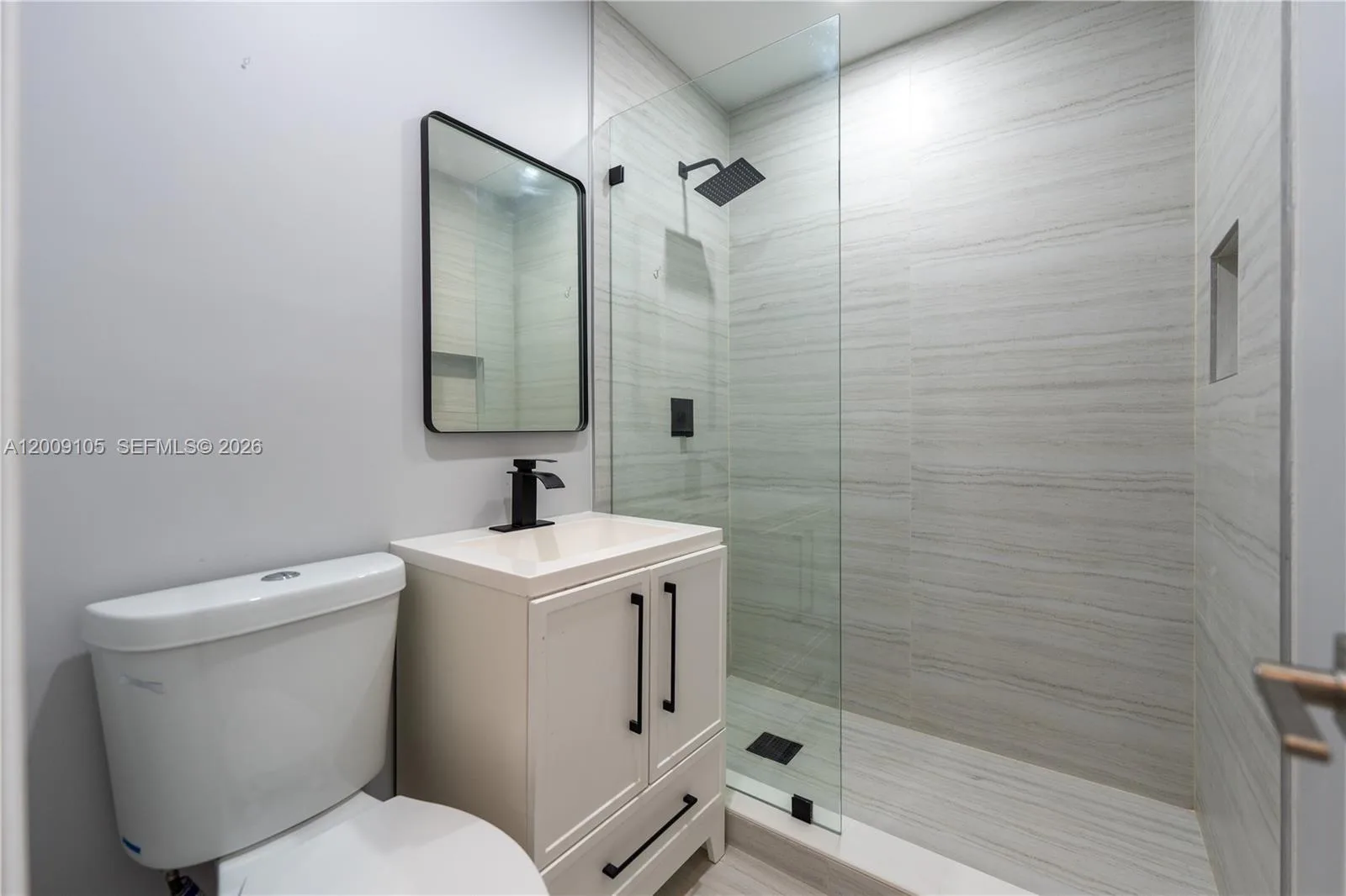1615 NE 9TH ST, Fort Lauderdale, FL 33304 photo 10