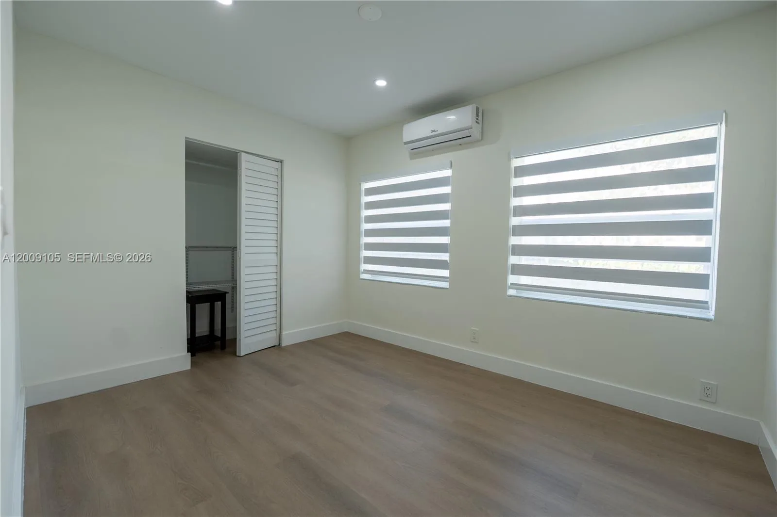 1615 NE 9TH ST, Fort Lauderdale, FL 33304 photo 13