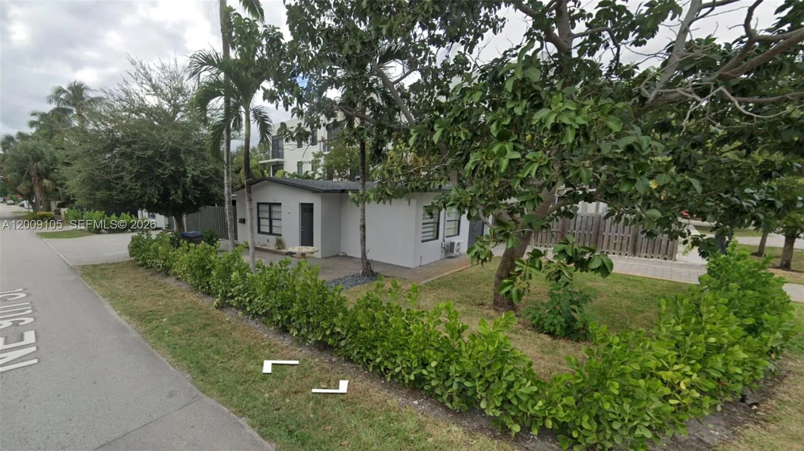 1615 NE 9TH ST, Fort Lauderdale, FL 33304 photo 4