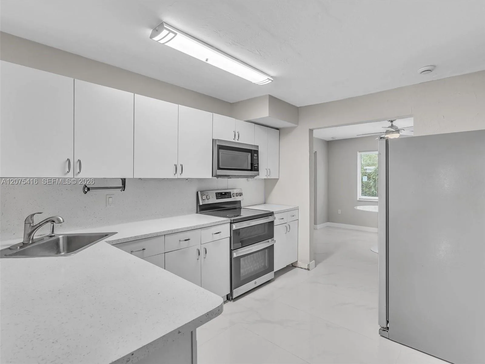 6800 Raleigh St, Hollywood, FL 33024 photo 9