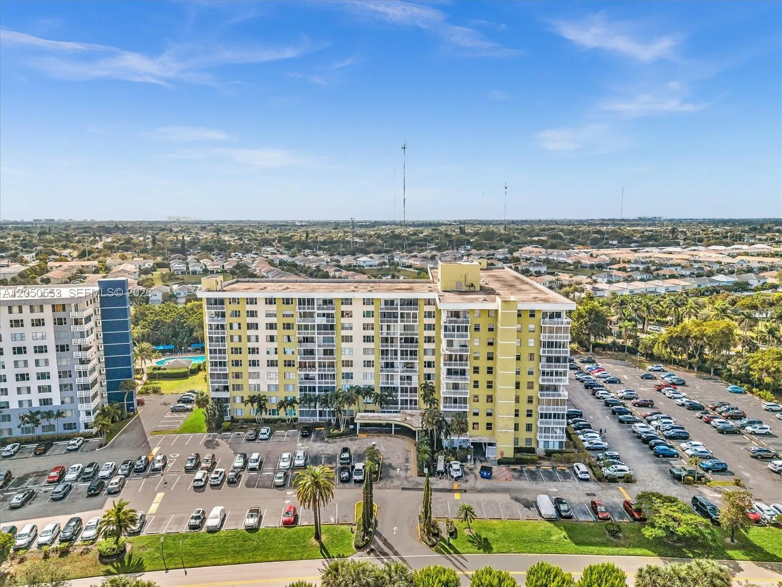 4400 Hillcrest Dr # 617B, Hollywood, FL 33021 photo 2