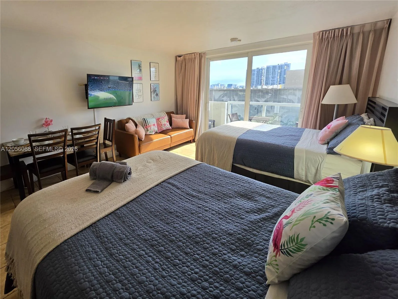 19201 Collins Ave # 433, Sunny Isles Beach, FL 33160 photo 2