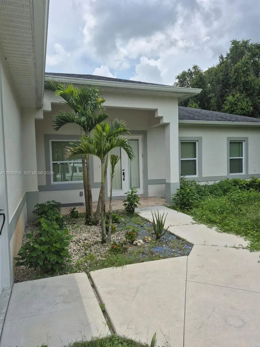 3642 32ND AVE SE, Naples, FL 34117 photo 2