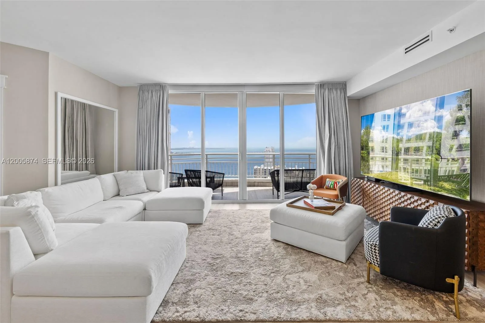 848 Brickell Key Dr # 3403, Miami, FL 33131