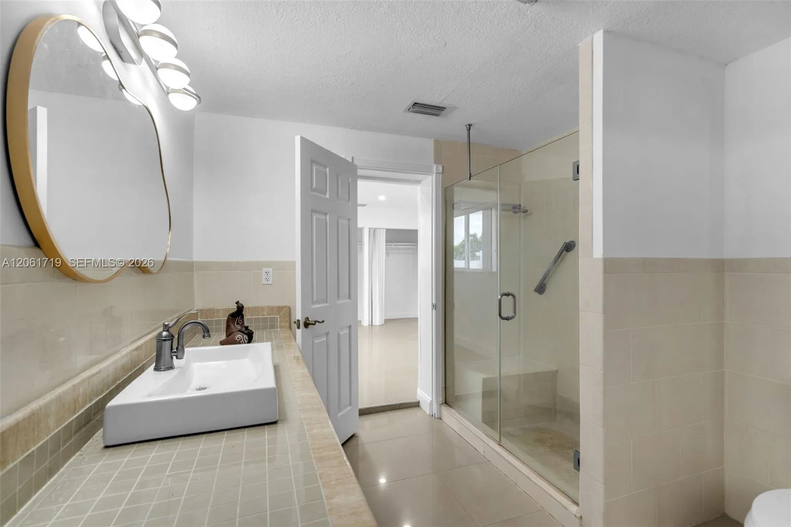 3685 W 9th Ave, Hialeah, FL 33012 photo 13