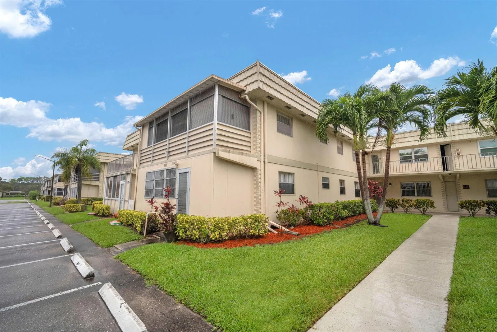 716 Saxony Place # O, Delray Beach, FL 33446