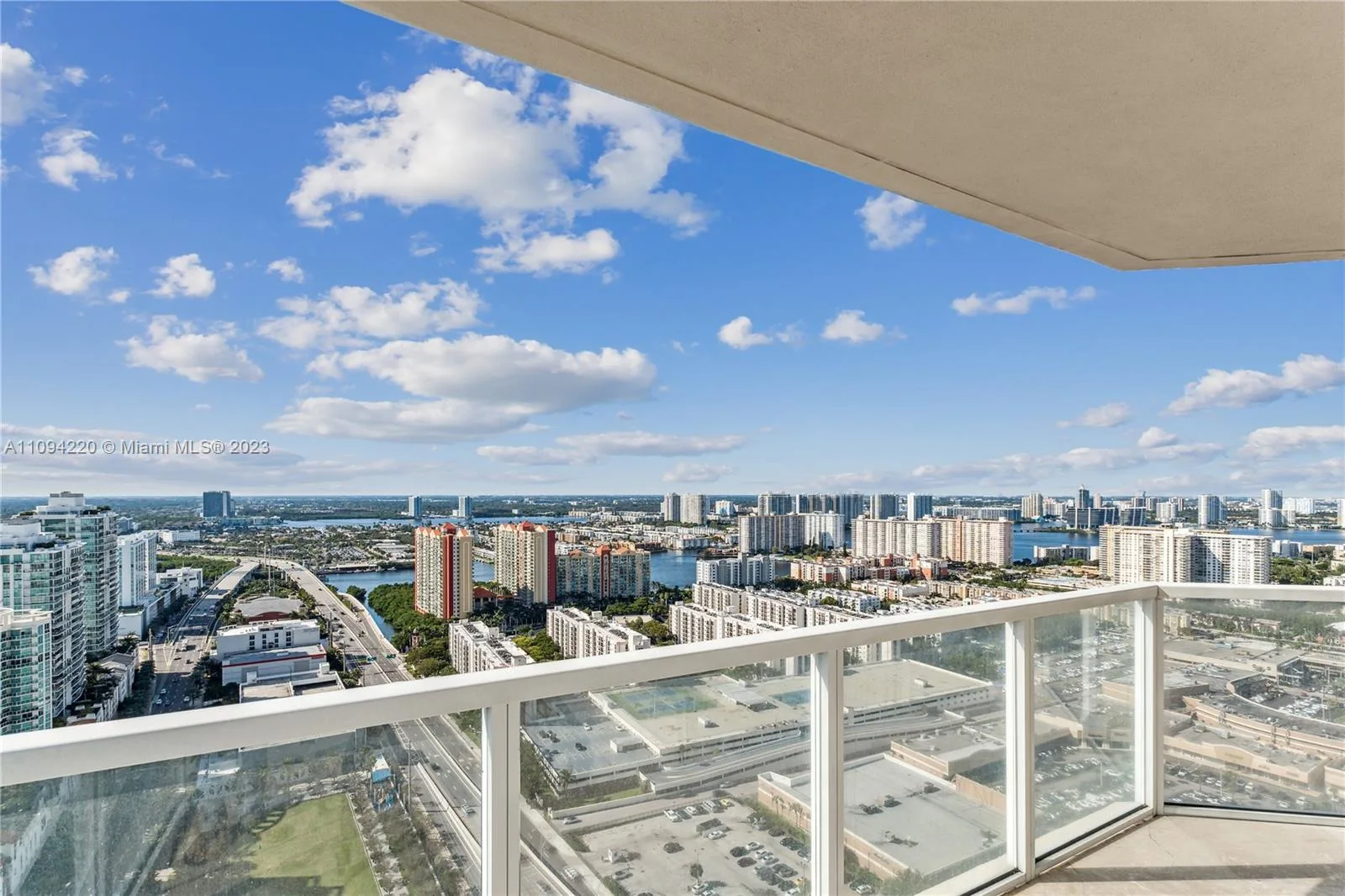16699 Collins Ave # 3608, Sunny Isles Beach, FL 33160 photo 10