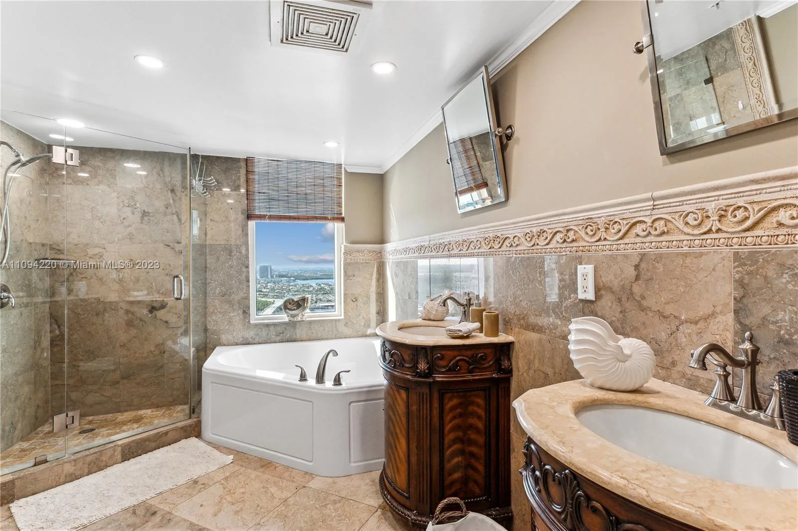 16699 Collins Ave # 3608, Sunny Isles Beach, FL 33160 photo 8