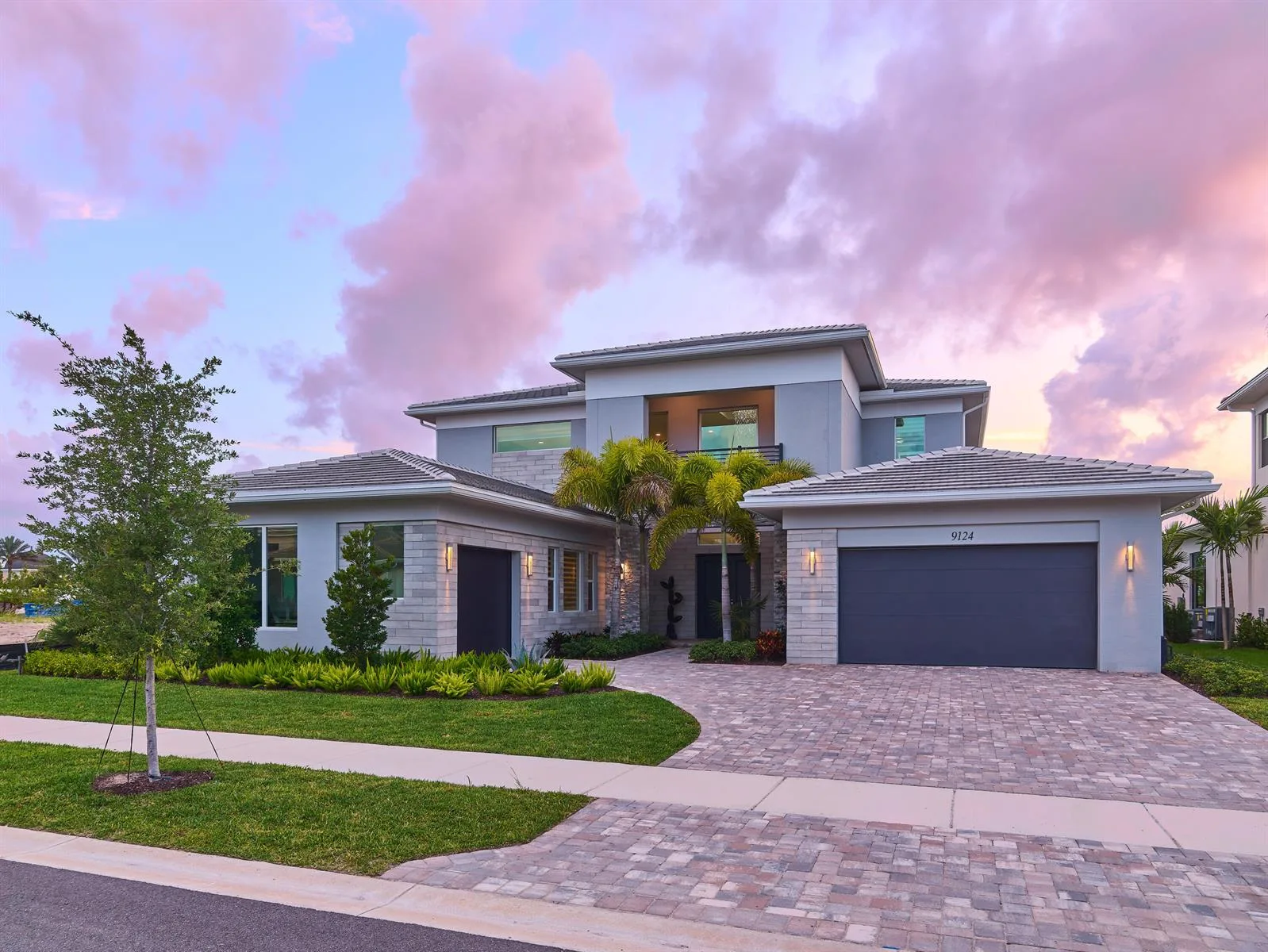 9124 Coral Isles Circle, Palm Beach Gardens, FL 33412