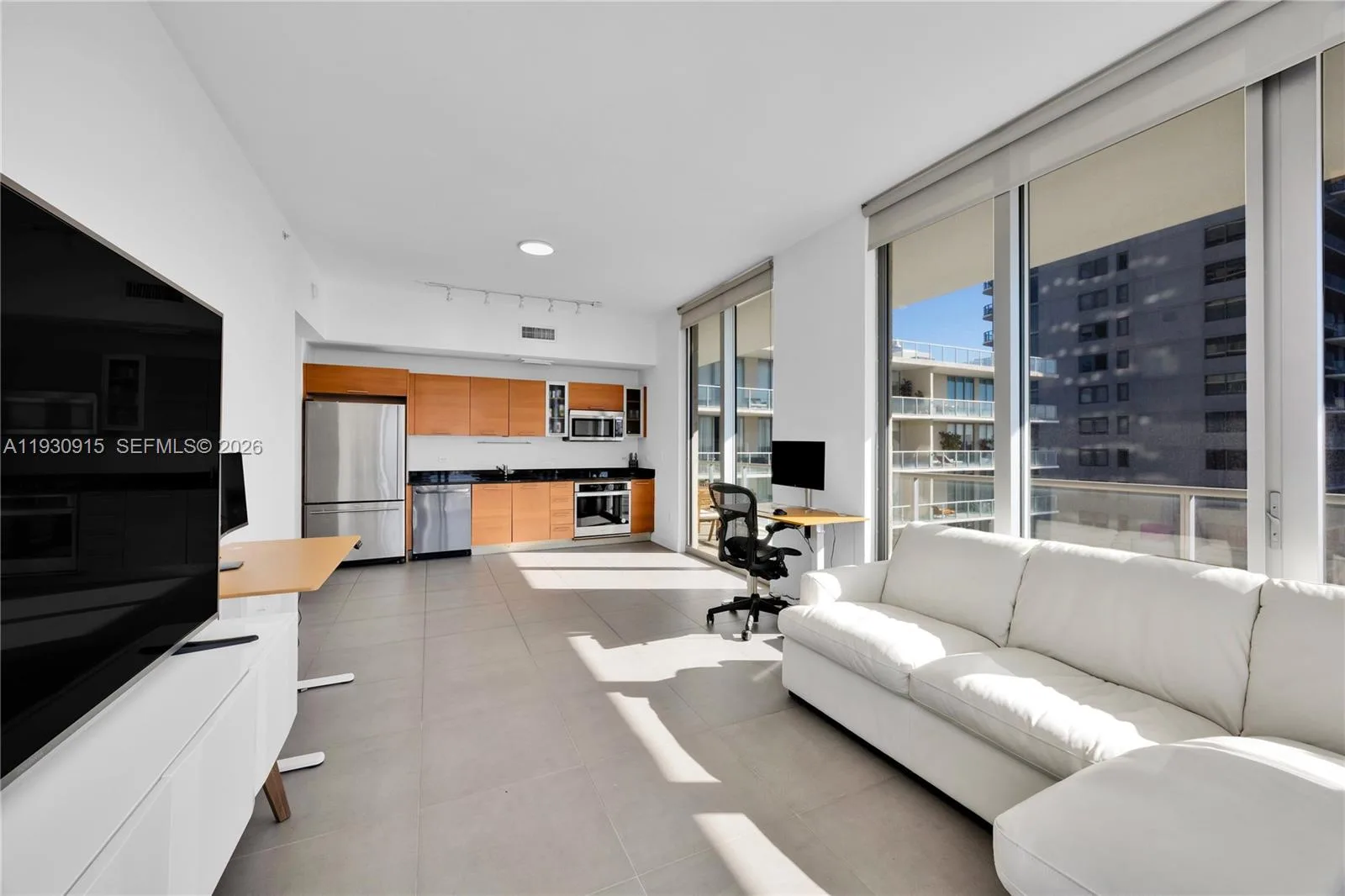 3470 E Coast Ave # H1605, Miami, FL 33137 photo 8