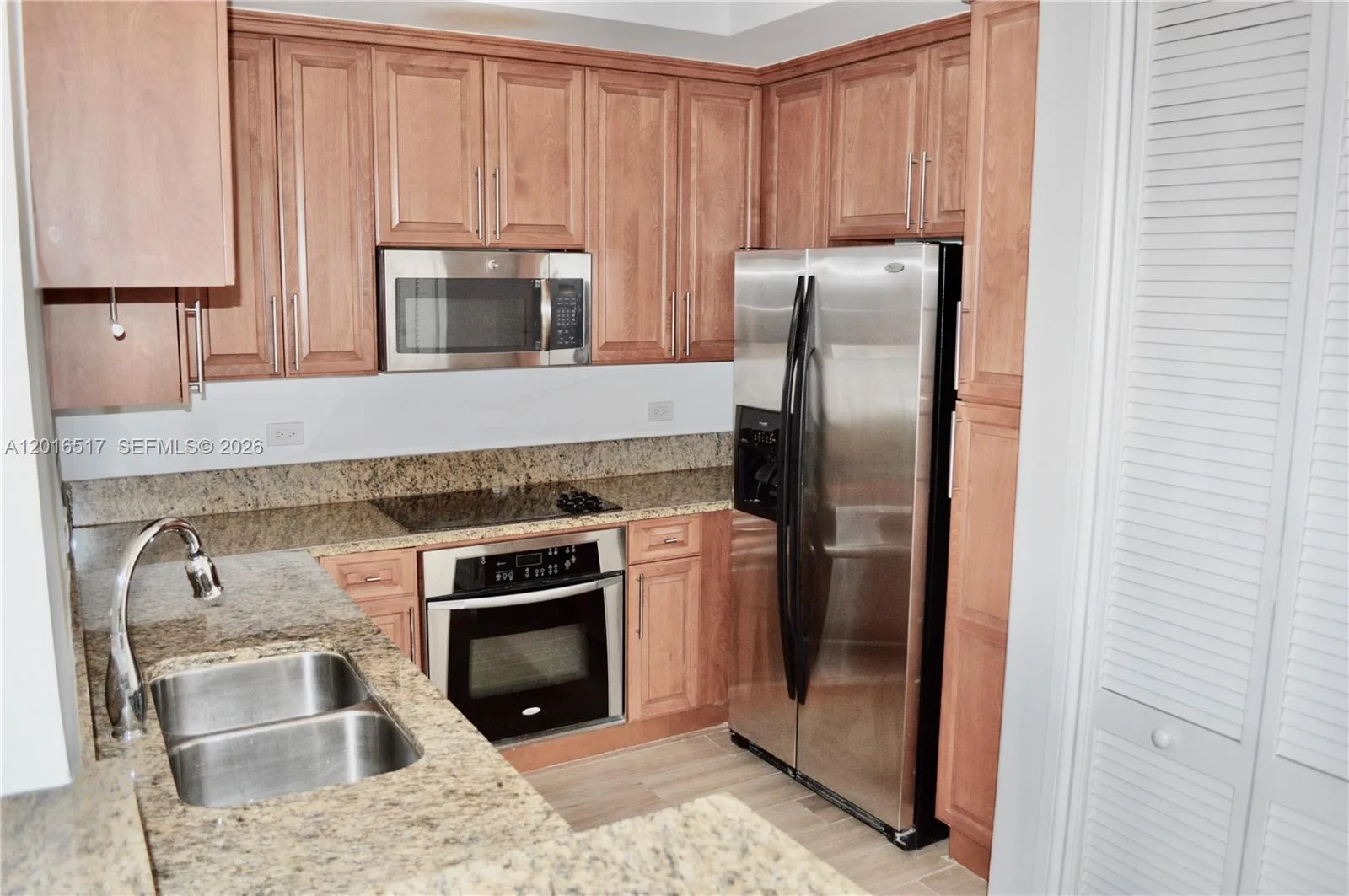 1805 Ponce De Leon Blvd # 529, Coral Gables, FL 33134 photo 2