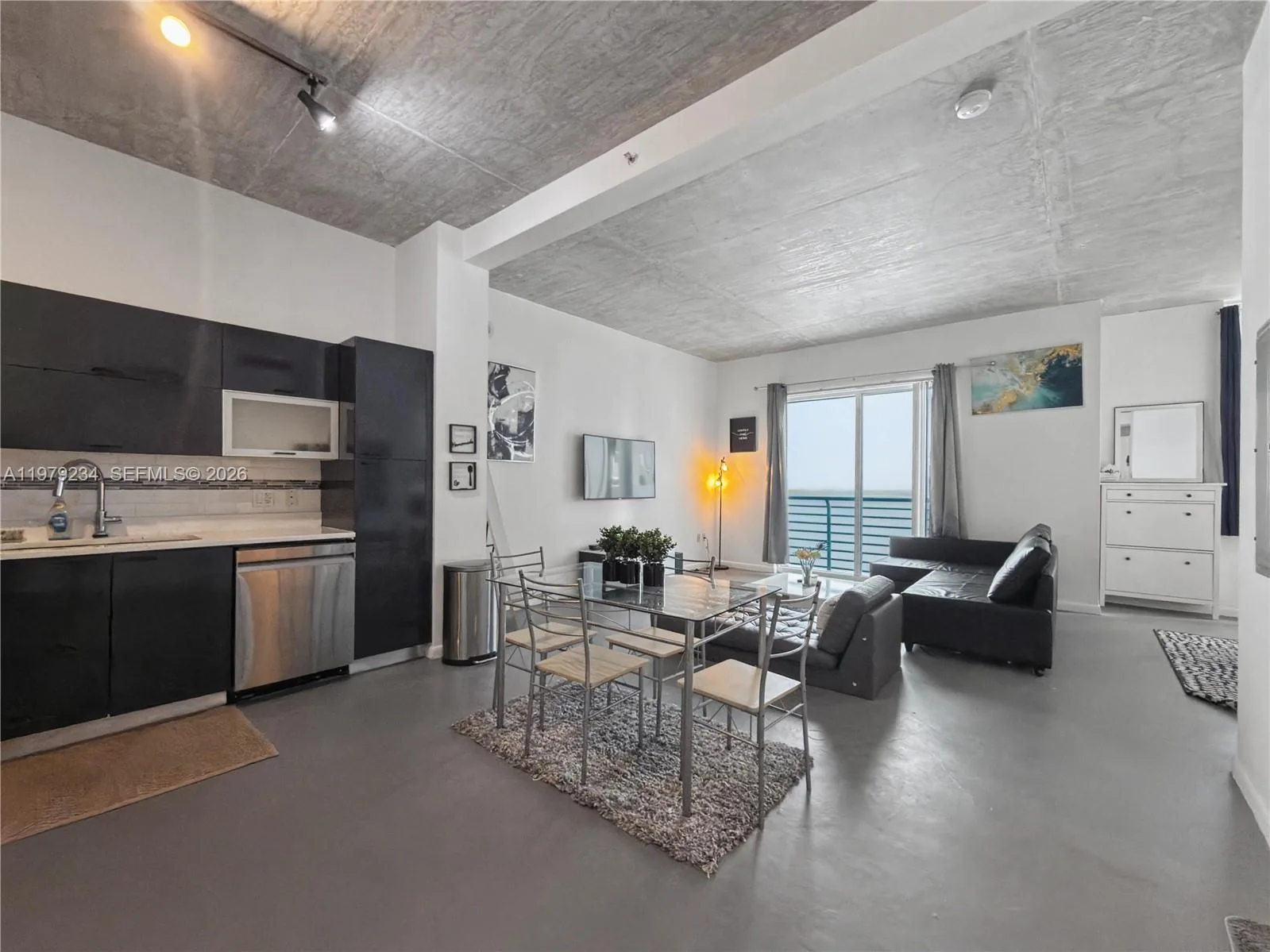 234 NE 3rd St # 608, Miami, FL 33132 photo 6