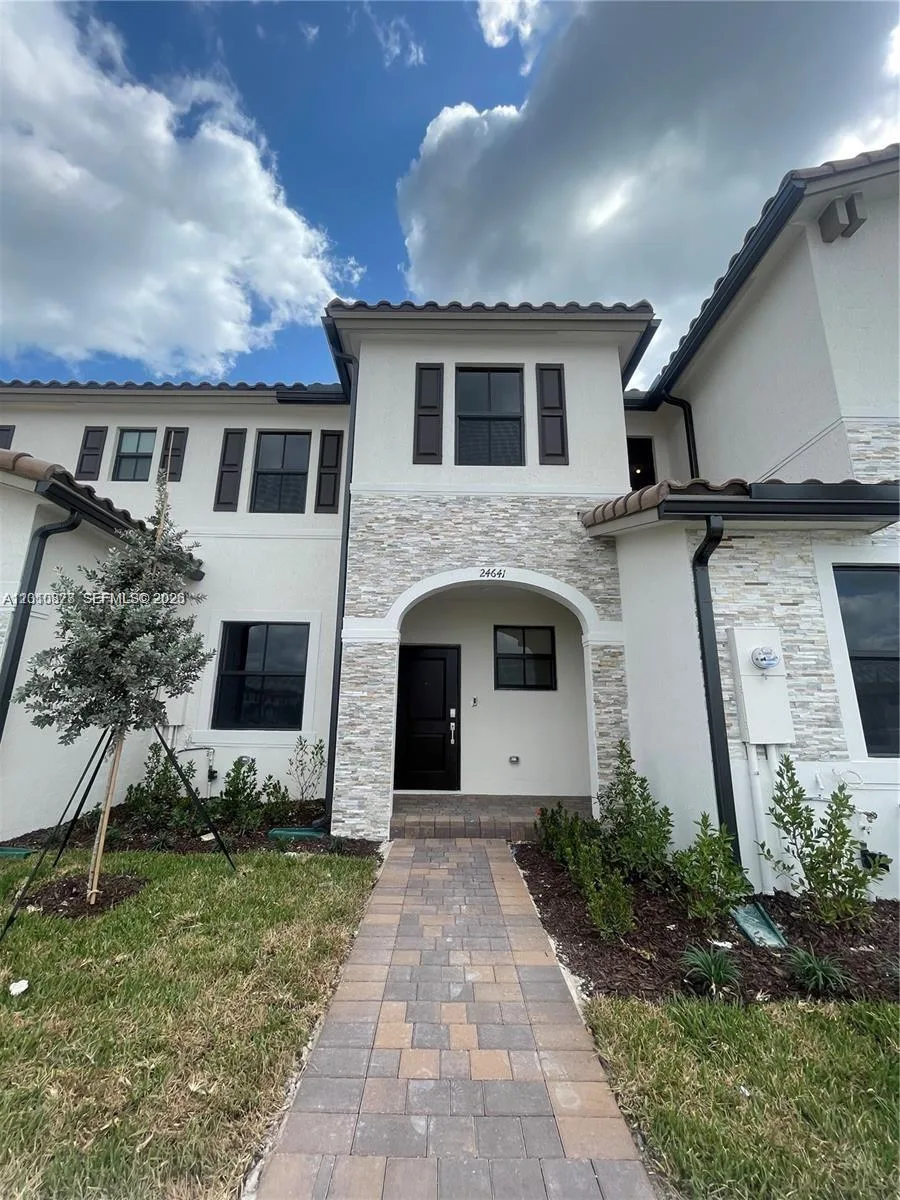 24641 SW 117th Path # 24641, Homestead, FL 33032
